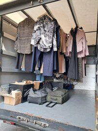 alt="trasportopershooting,spedizioneshowroom,edsitasrls"